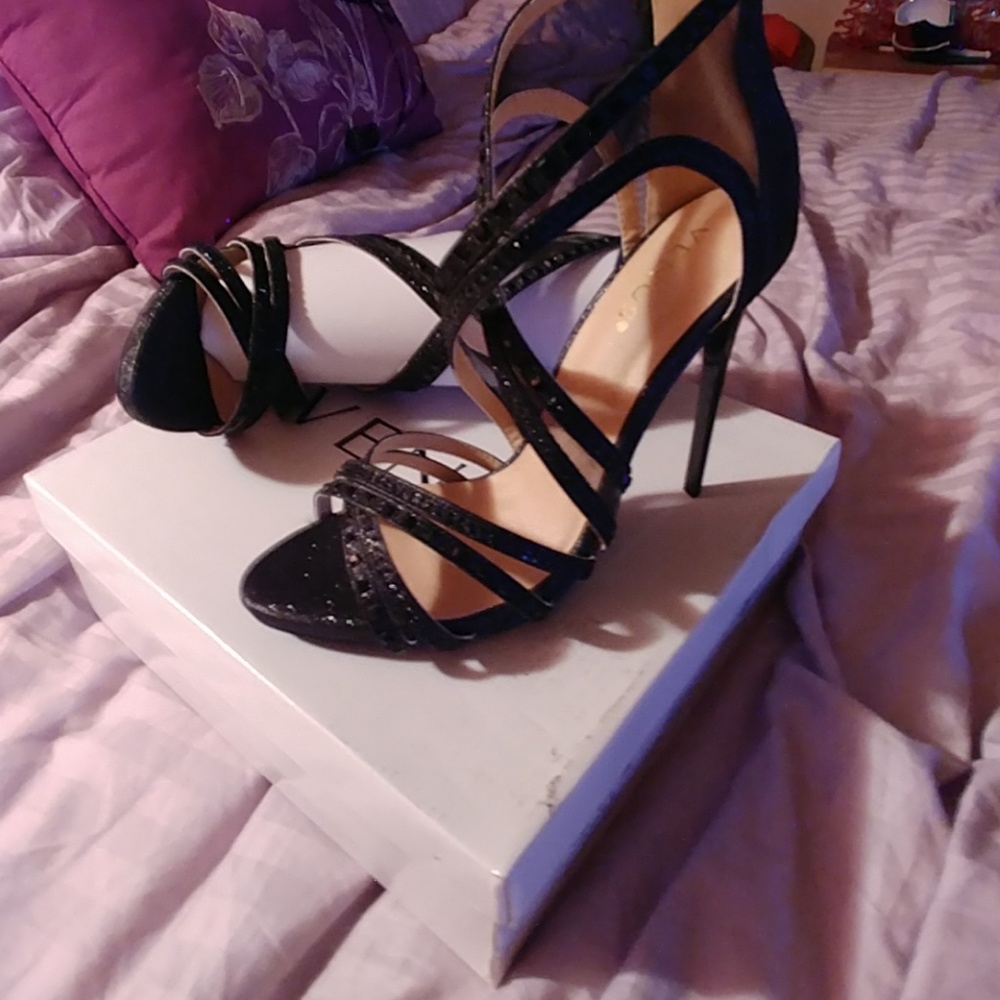 Brand new black stiletto heels from Venus